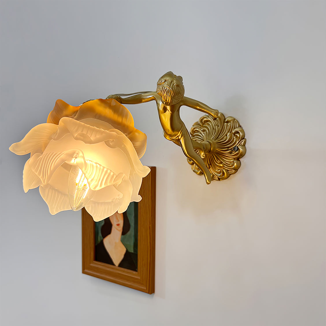 **LAMPE MURALE PUTTI EN BRONZE – Élégance Artisanale Pour Votre Intérieur** 8