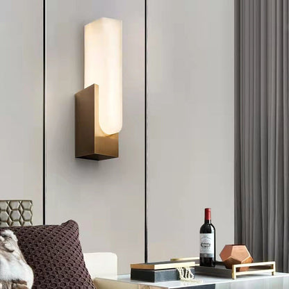 **Agatha Wandleuchte** – **Élégance et Lumière Chaleureuse** 4