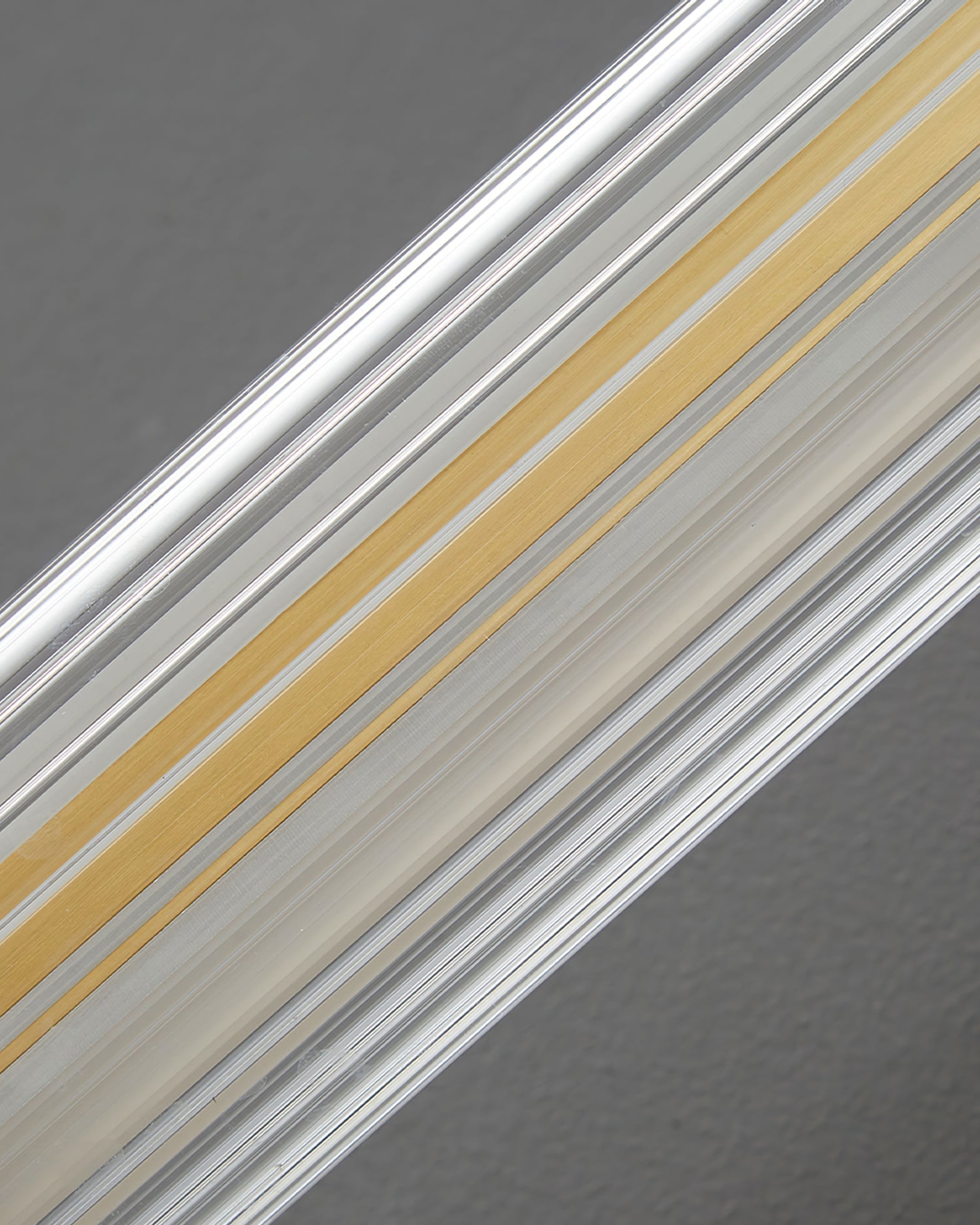 Applique Murale Beacon en Laiton – Éclairage Élégant pour Ambiance Chaleureuse 4