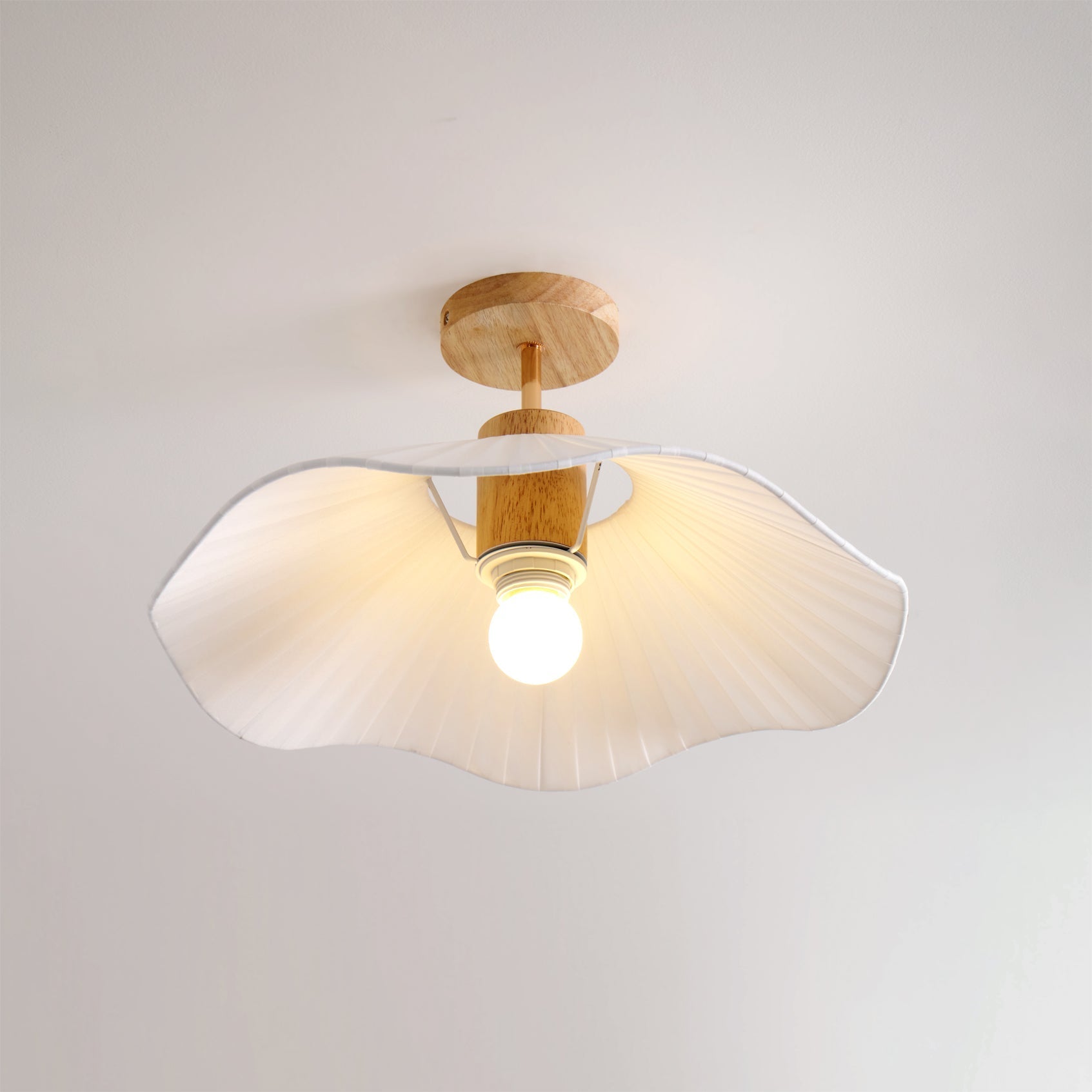 **LAMPE DE PLAFOND JIMI EN TISSU – Éclairage Élégant Pour Ambiances Chaleureuses** 4