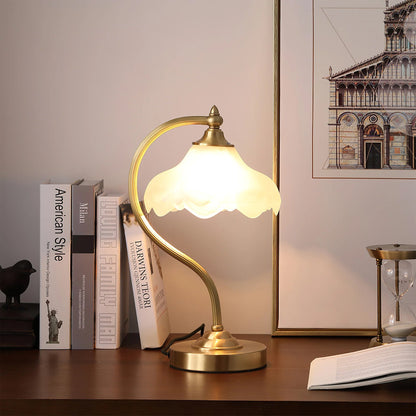 **LAMPE DE TABLE MAGNOLYA** – **Élégance Naturelle Pour Votre Intérieur** 4