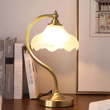 **LAMPE DE TABLE MAGNOLYA** – **Élégance Naturelle Pour Votre Intérieur** 6