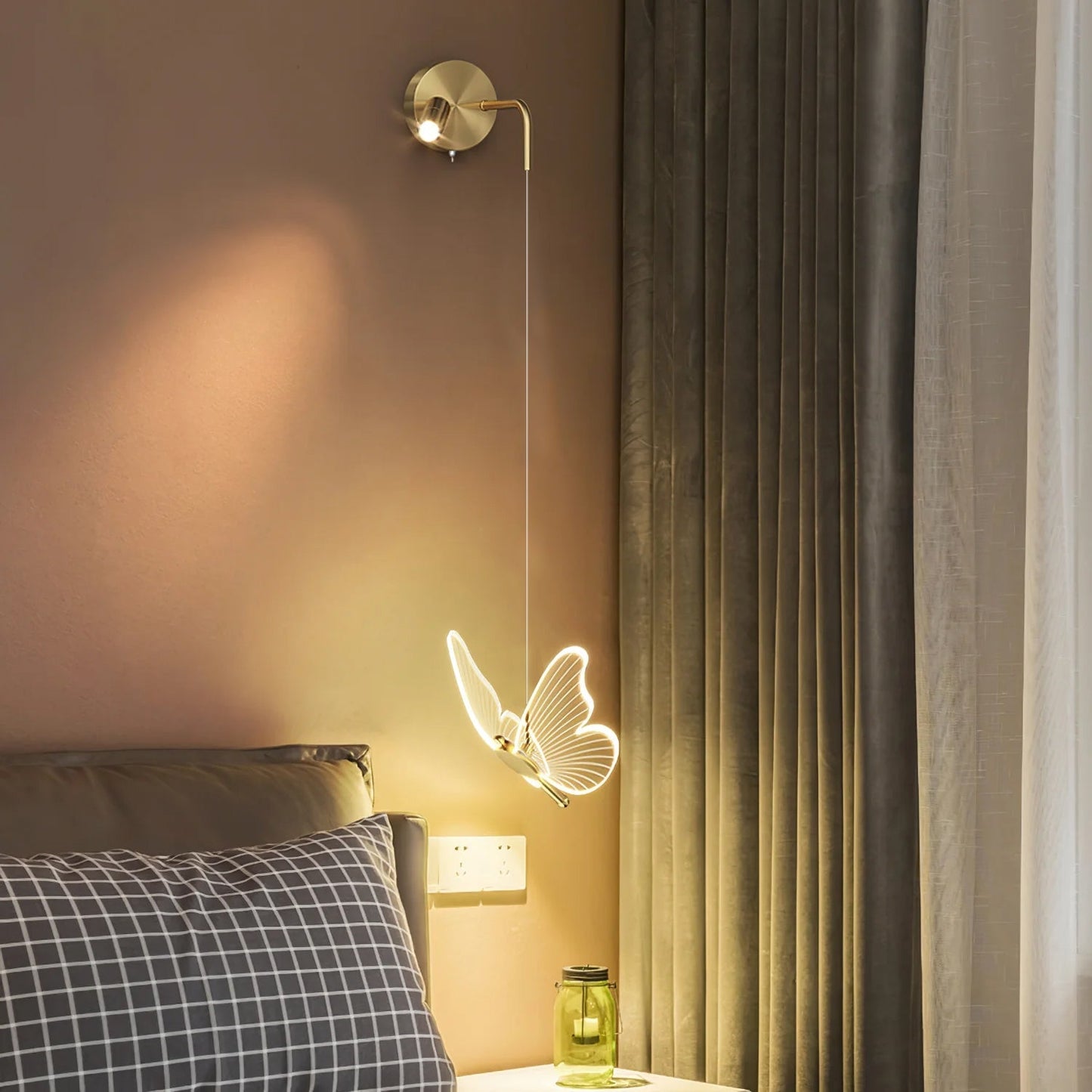 **LAMPE MURALE SCHMETTERLINGS – Éclairage Élégant pour Espaces Raffinés** 2