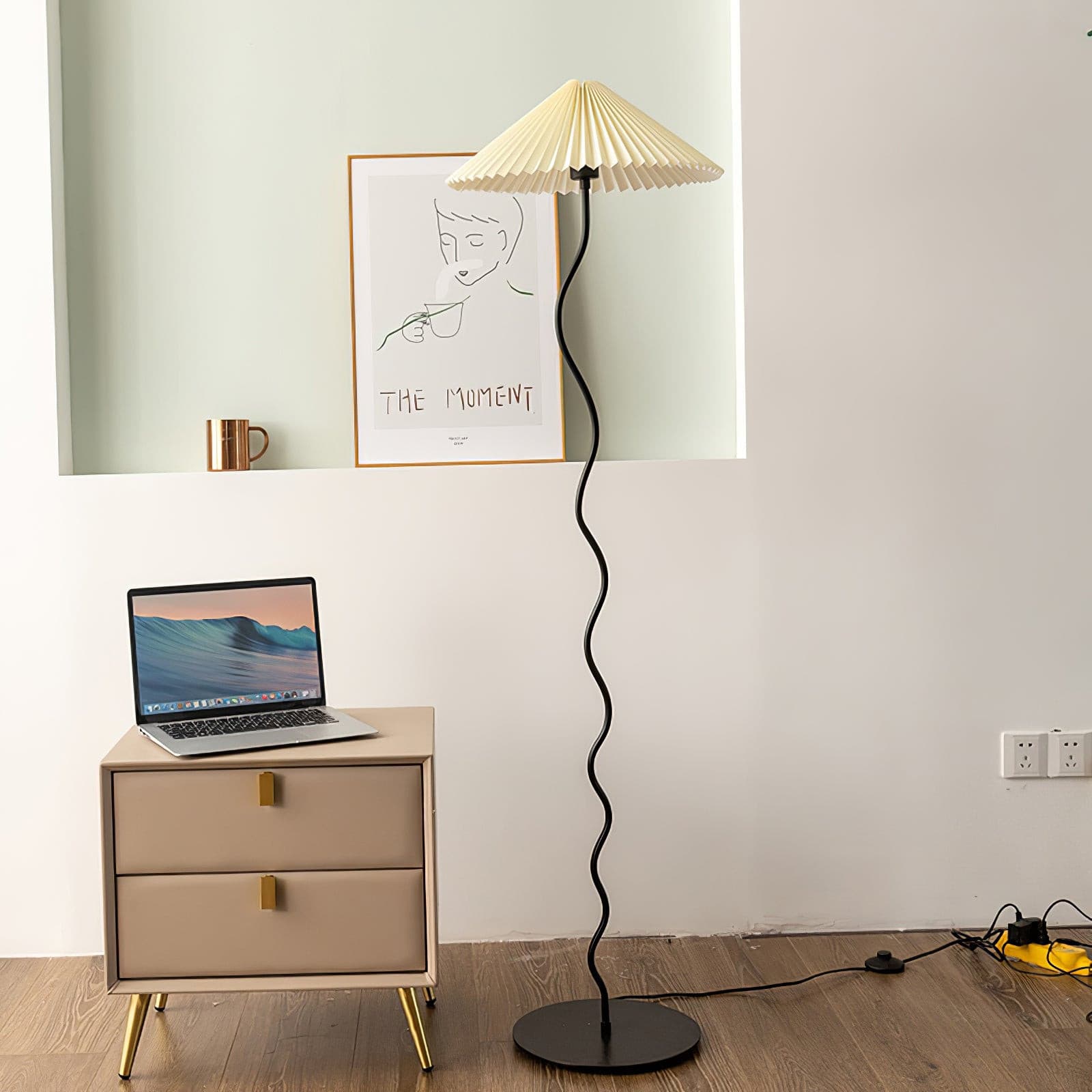 Lampadaire Sur Pied Plissé Élégant – Éclairage Chaleureux pour Votre Espace 5