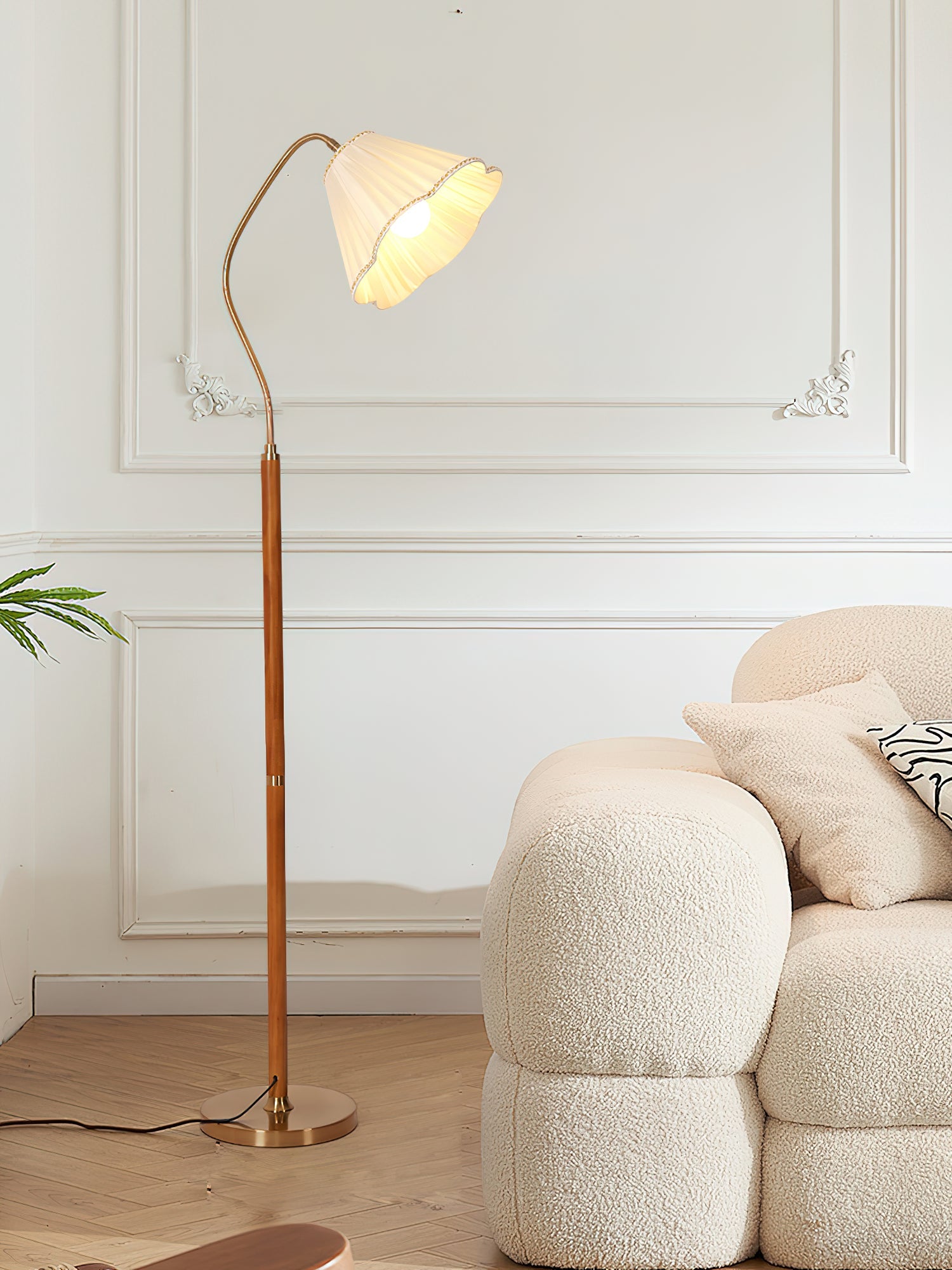 Lampadaire en Tissu Florentin – Éclairage Élégant Pour Un Ambiance Raffinée 5