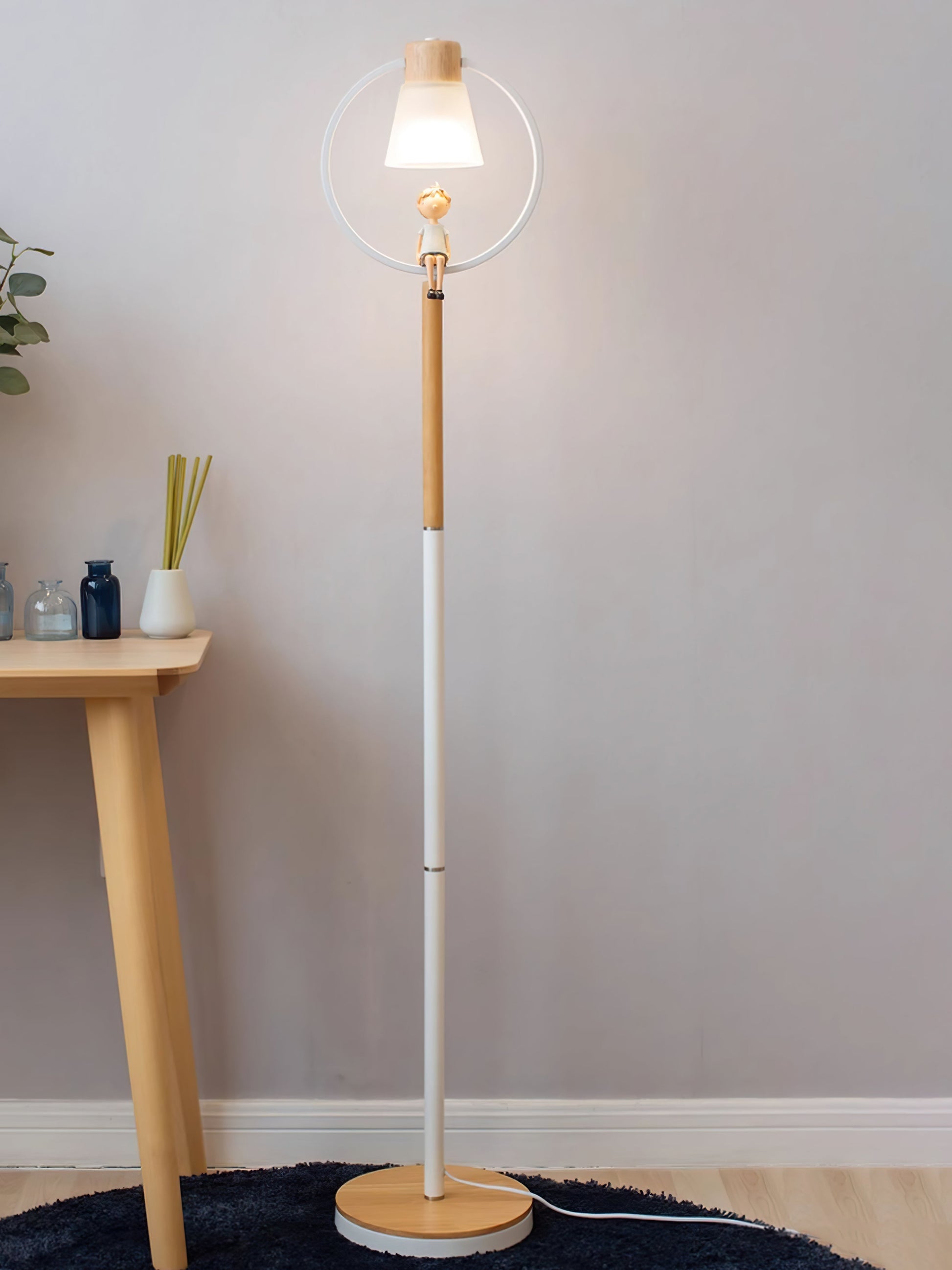Lampe De Sol Conique En Bois – Éclairage Élégant Pour Un Intérieur Moderne 4