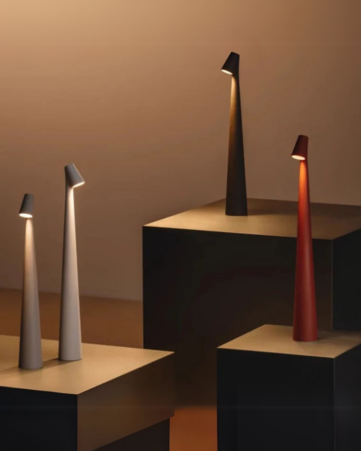 Lampe De Table Élégante Avec Abat-Jour Incliné – Éclairage Ciblé Dans Un Style Chic 5