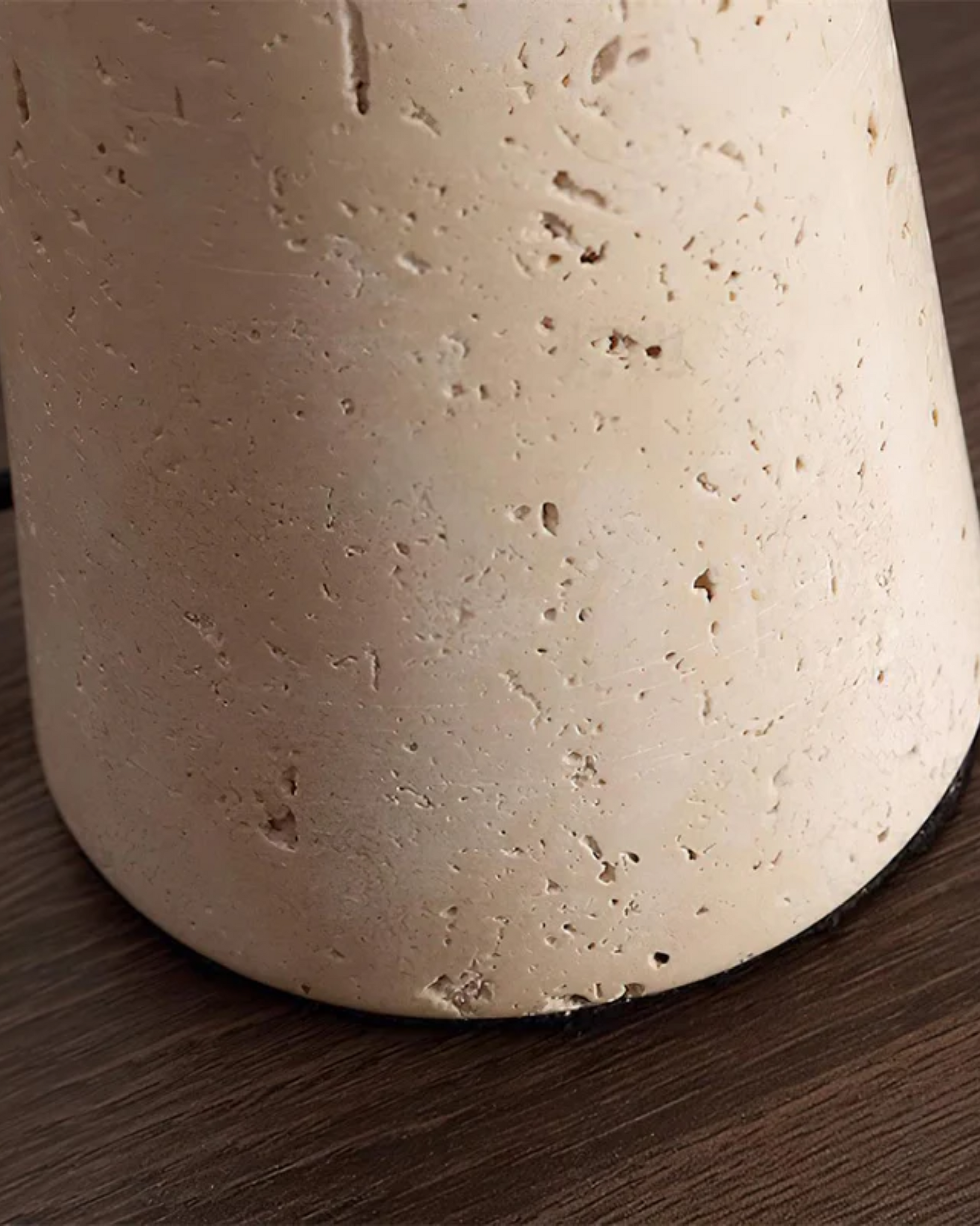 Lampe De Table En Nature Stone – Éclairez Votre Espace Avec Élégance 1