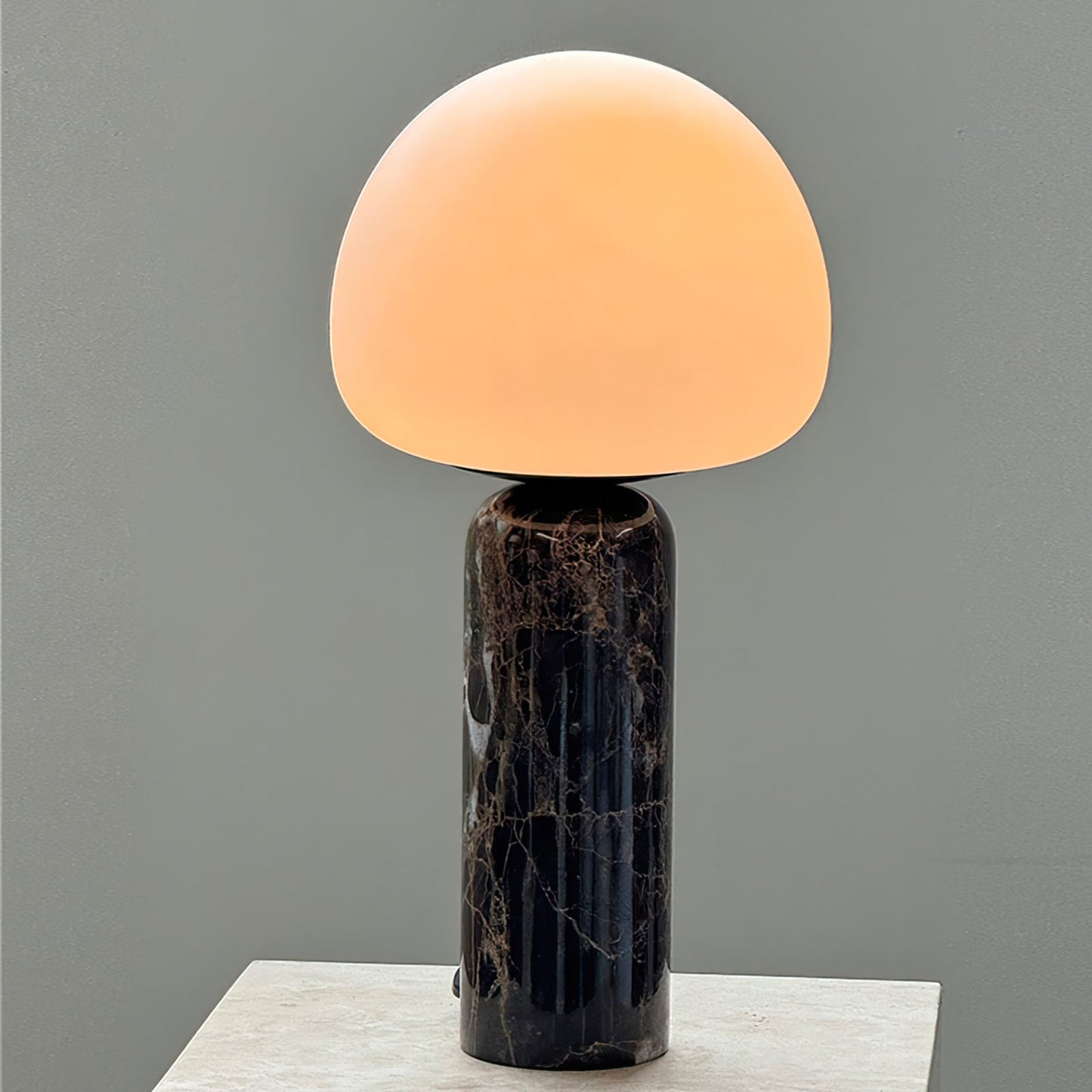 Lampe De Table Kizu – Élégance Minimaliste Avec Lumière Chaleureuse 7