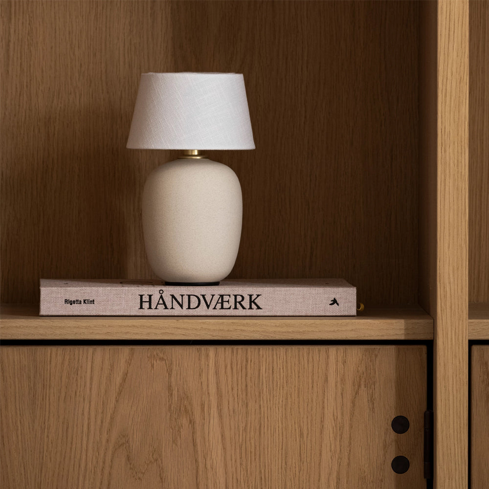 Lampe De Table Marie – Élégance Intemporelle Avec Lumière Douce 5