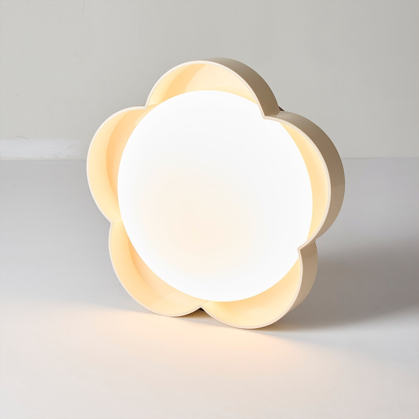 Lampe Plafonnier Sika en Bois – Éclairage Naturel et Élégant pour Votre Intérieur 3