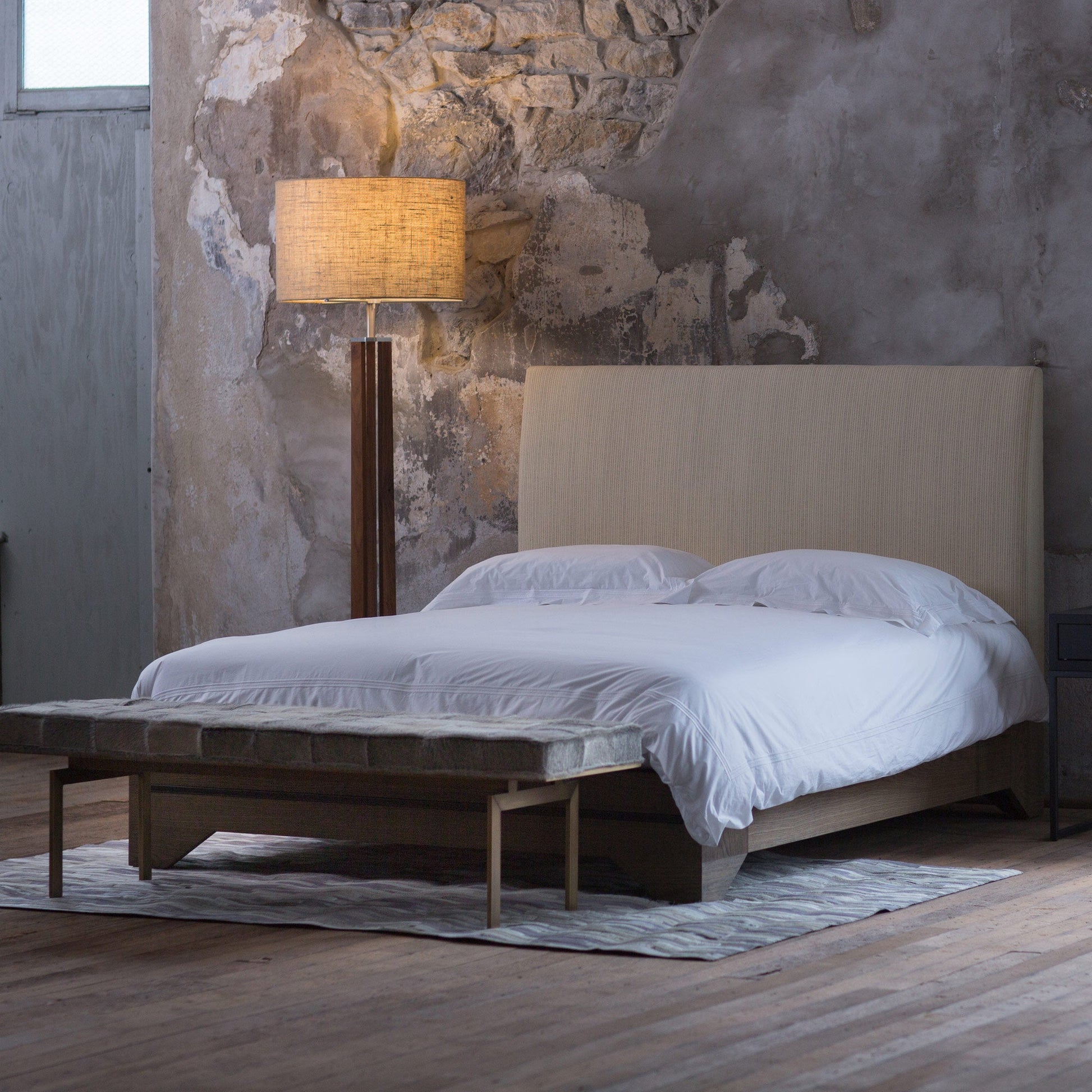 Lampe Sur Pied Forma en Bois – Éclairage Élégant pour Ambiance Chaleureuse 2