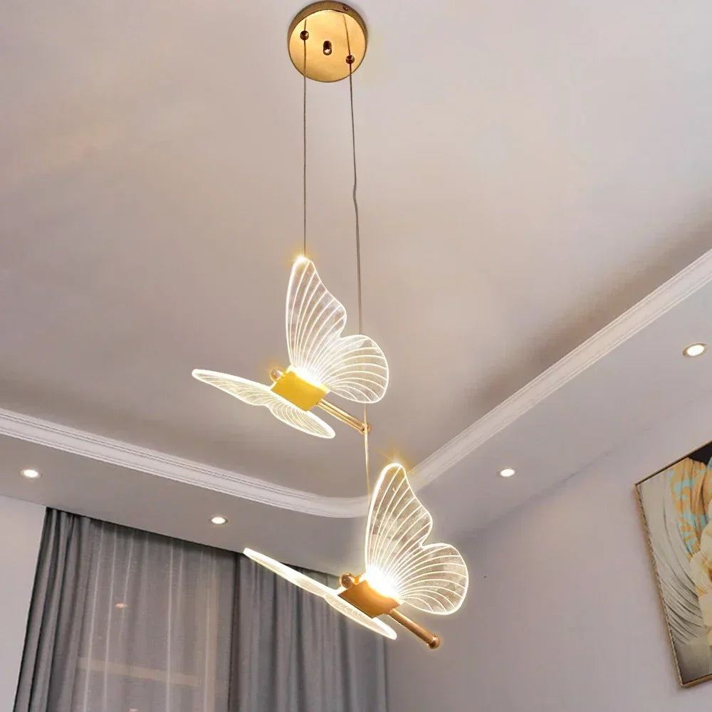 Lampe Suspendue FlutterGlow – Éclairez Votre Intérieur avec Élégance 3
