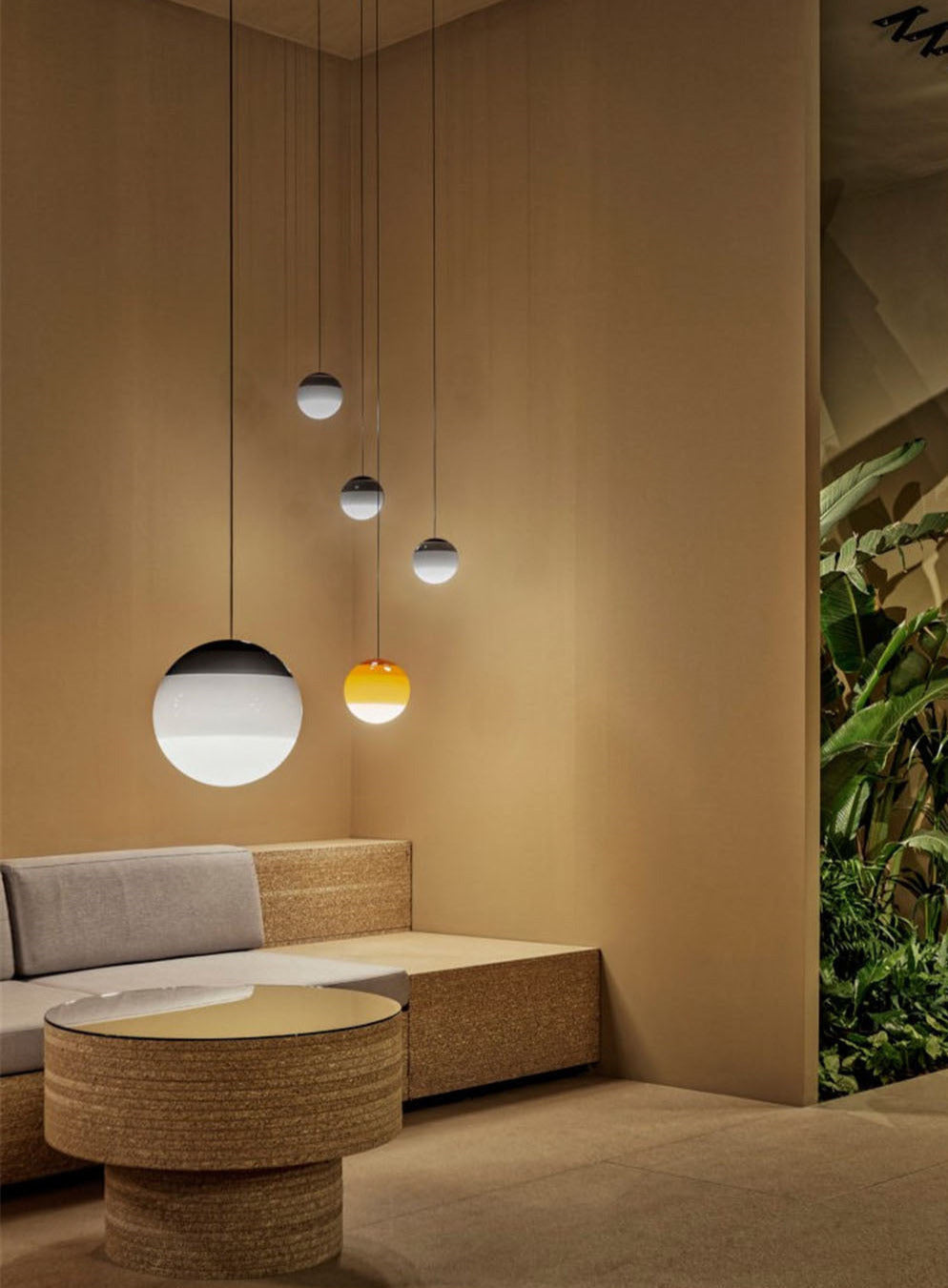 Lampe Suspendue Solvera en Verre – Éclairage Moderne et Ambiance Chic pour Votre Salle à Manger 3