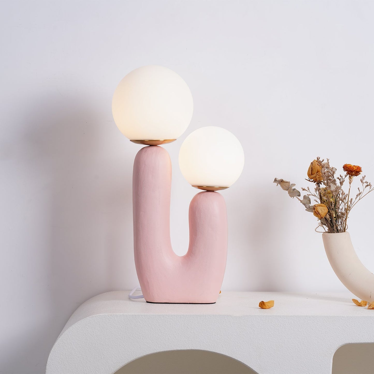 Lampe de Table Oo Rough – Élégance Moderne pour Intérieurs Chics 5