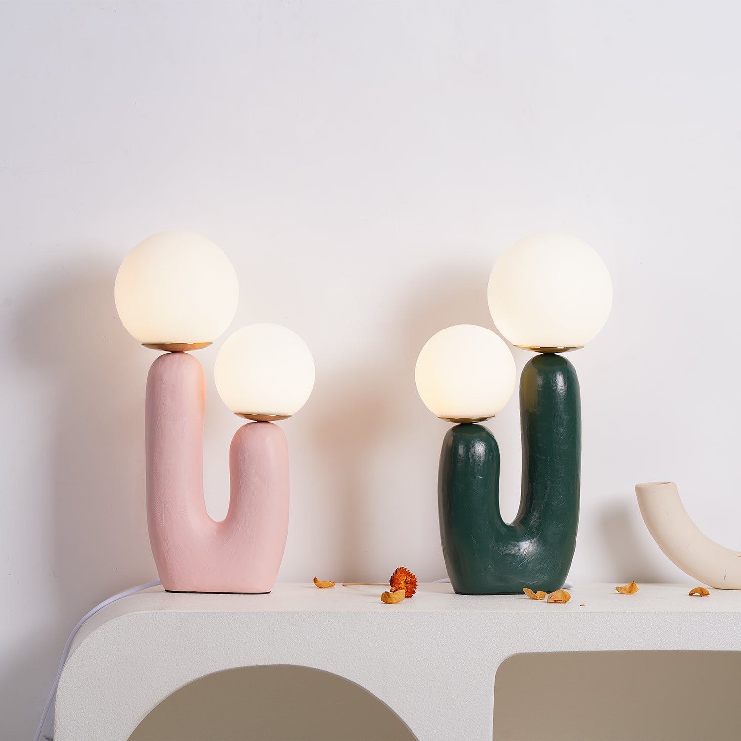 Lampe de Table Oo Rough – Élégance Moderne pour Intérieurs Chics 8