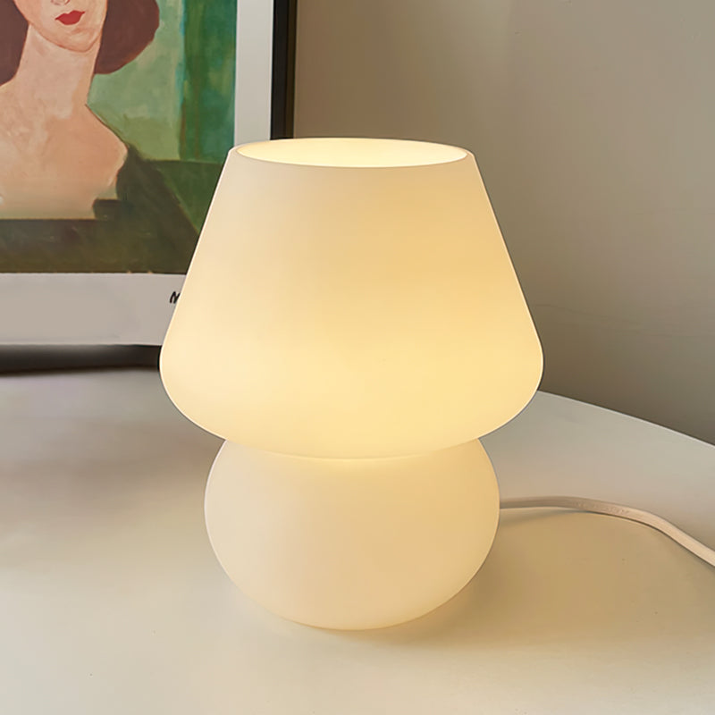 Lampe de Table en Verre Élégante – Ambiance Intemporelle et Douceur Lumineuse 12
