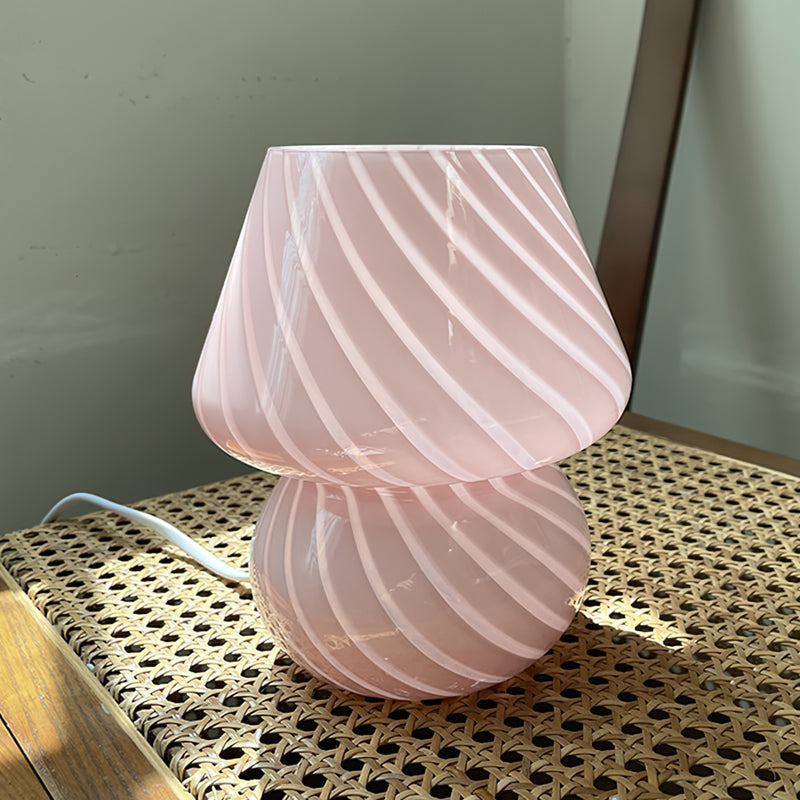 Lampe de Table en Verre Élégante – Ambiance Intemporelle et Douceur Lumineuse 9