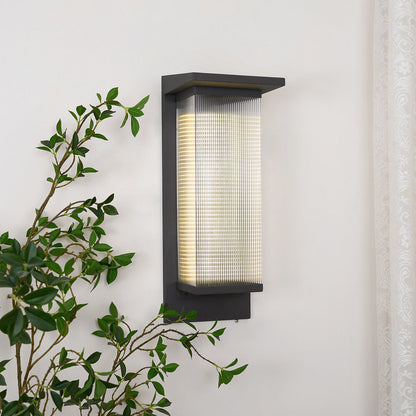 **OLERON EXTÉRIEUR WALL LAMP – Élégance et Fonctionnalité pour Votre Jardin** 2