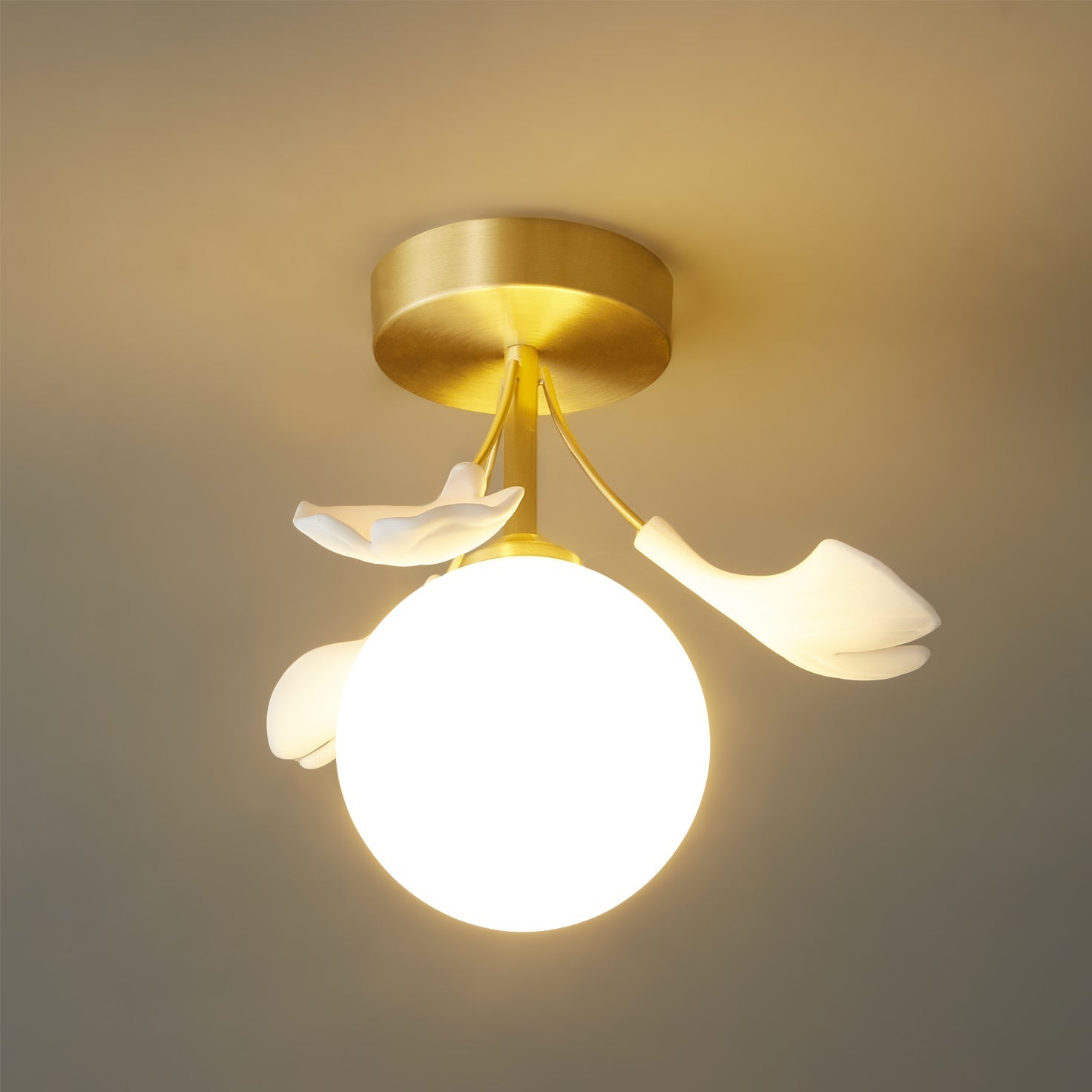 Plafonnier Design Allanie Gingko – Élégance Unique Avec Lumière Douce 2