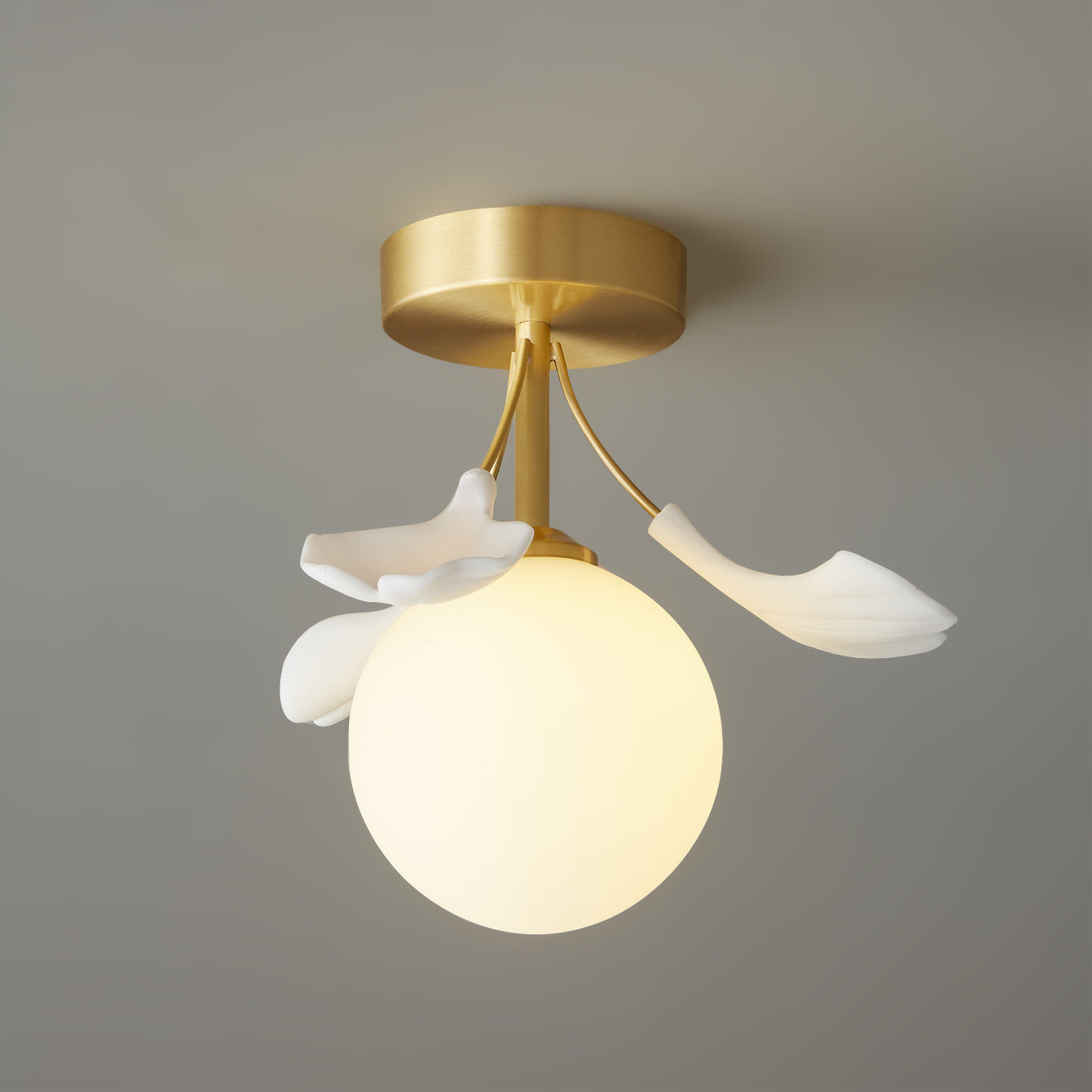 Plafonnier Design Allanie Gingko – Élégance Unique Avec Lumière Douce 3