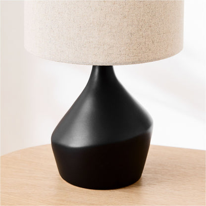 Lampe de Table Asymétrique en Céramique (43 cm) | Éclairage Sculptural avec Abat-jour en Lin